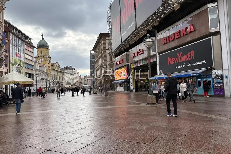 rijeka, centar, poslovni prostor površine 75 m² - slika 2