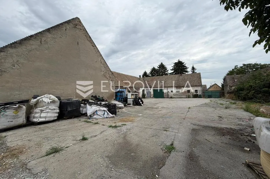 viškovci, proizvodno, skladišna hala s poslovnim i uredskim prostorima - slika 26
