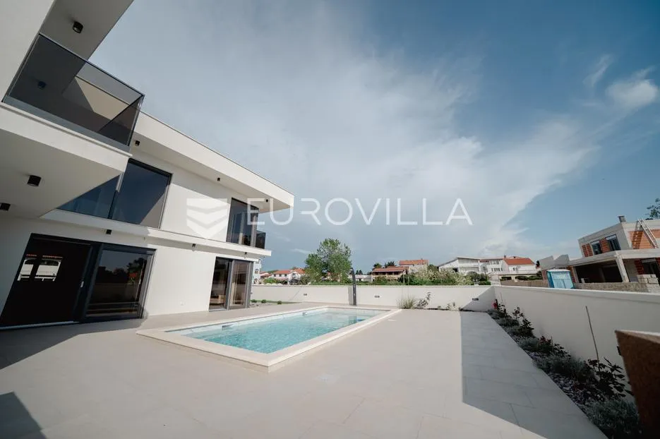 privlaka, sabunike, moderna osunčana vila s predivnim pogledom - slika 4