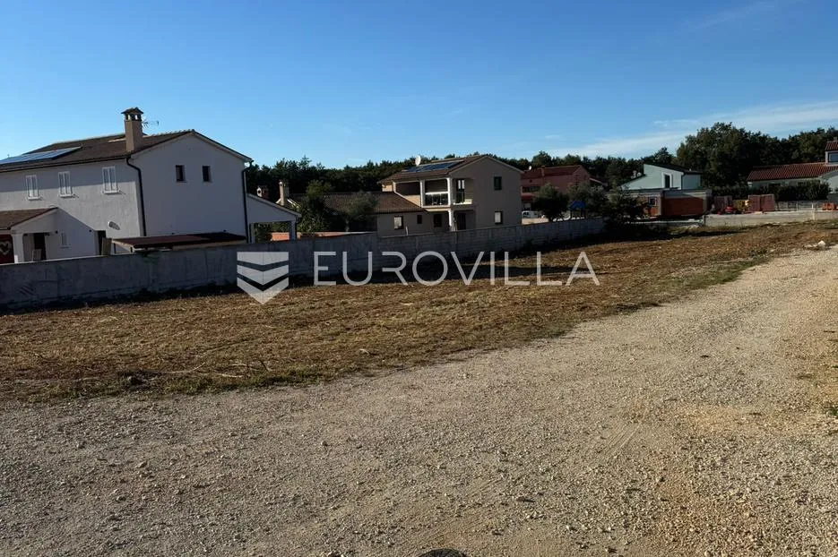 istra, bibići, građevinsko zemljište 1290m2 s projektom za samostojeće kuće s bazenom - slika 13