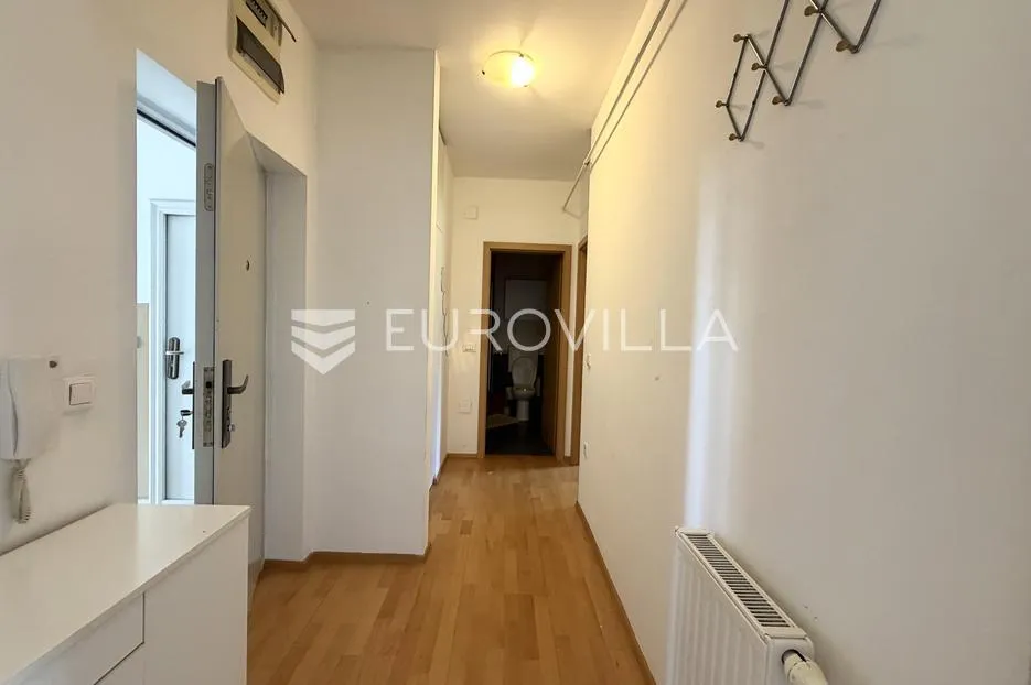đakovo, namješten dvosoban stan 43 m² - slika 9