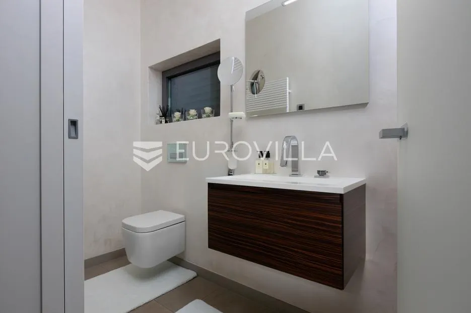 opatija, oprić, ekskluzivna vila 375 m² s panormaskim pogledom, bazenom i saunom - slika 22