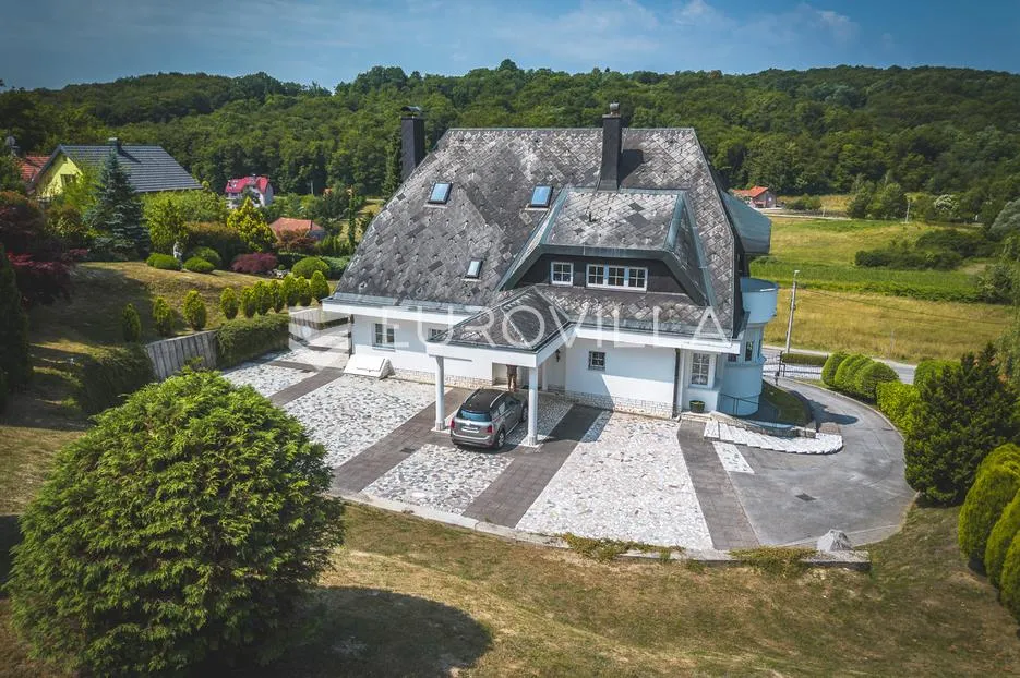 donja pušća, jedinstvena obiteljska villa, parcela 5000 m² - slika 56