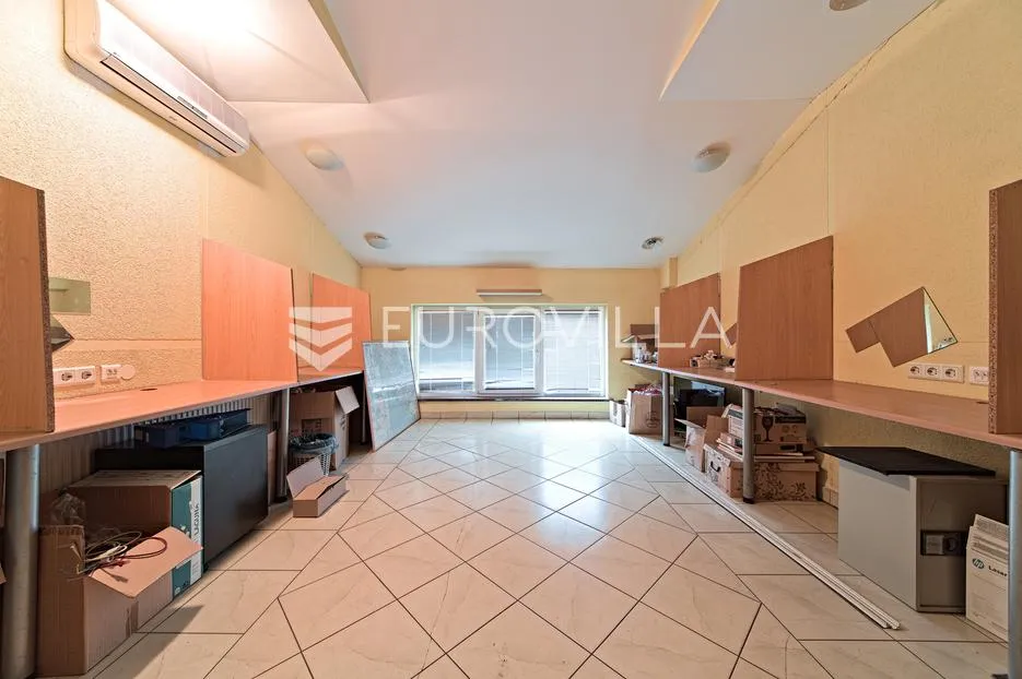 osijek, industrijska zona čepinska, poslovna zgrada 610 m² - slika 18