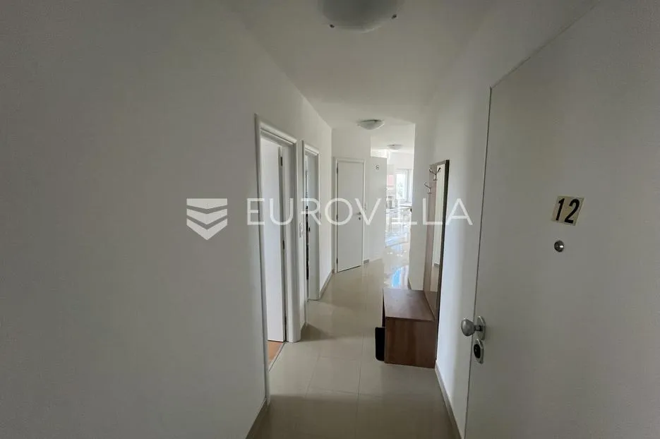 istra, peroj, moderan trosoban stan u blizini mora - slika 3