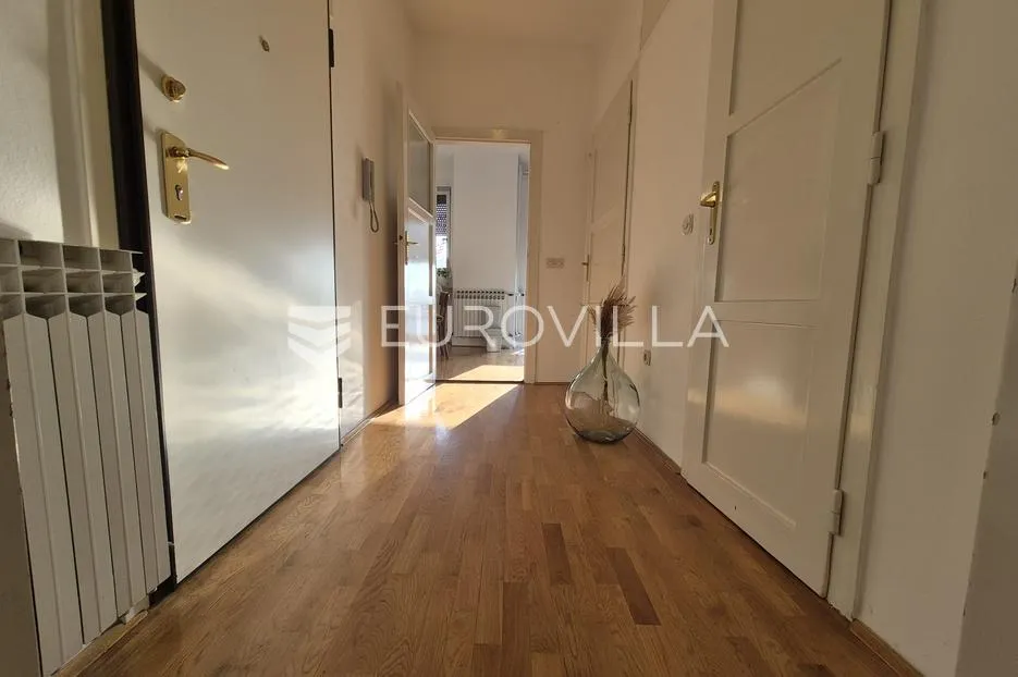 zagreb, kvatrić, trosoban stan 124 m² - slika 5
