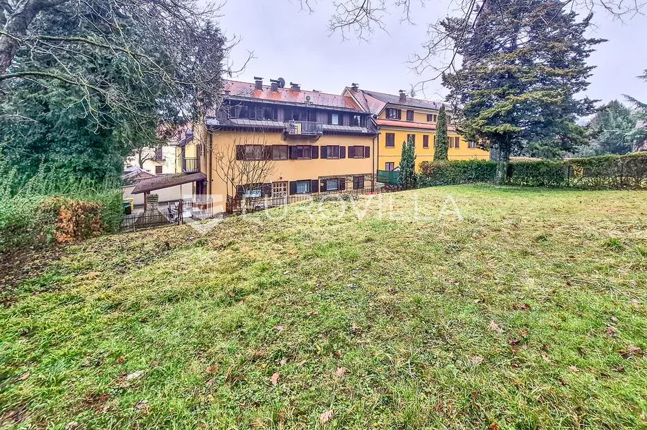 zagreb, naumovac, luksuzna vila s četiri odvojen stana - slika 2