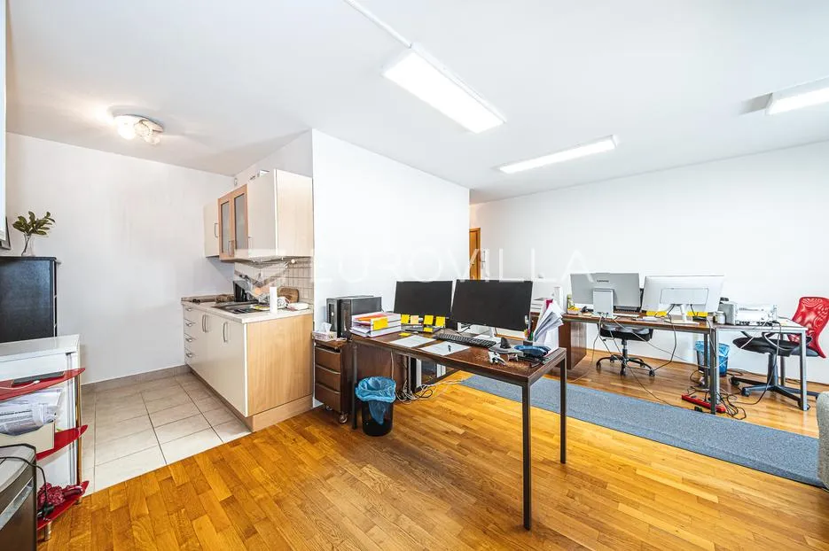 zagreb, prečko, komforan dvosoban stan 51 m² - slika 4