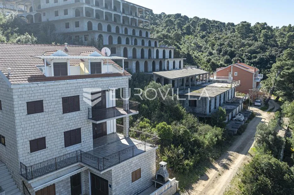 korčula, brna, građevinsko zemljište u prvom redu do mora - slika 12