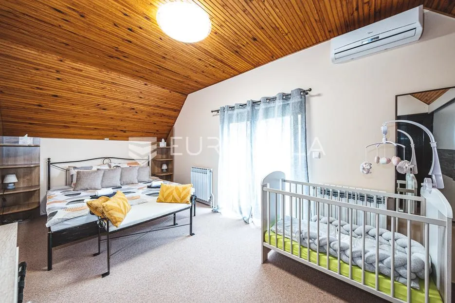 donja stubica, prekrasna kuća za odmor 140 m2 sa bazenom - slika 11