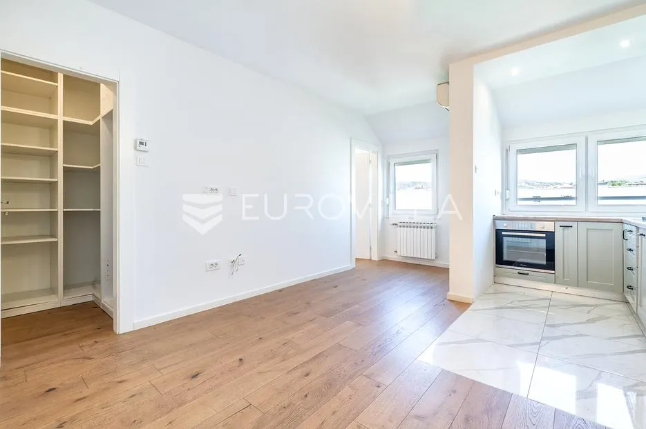 zagreb, špansko, novouređen dvosoban stan 36 m² - slika 3