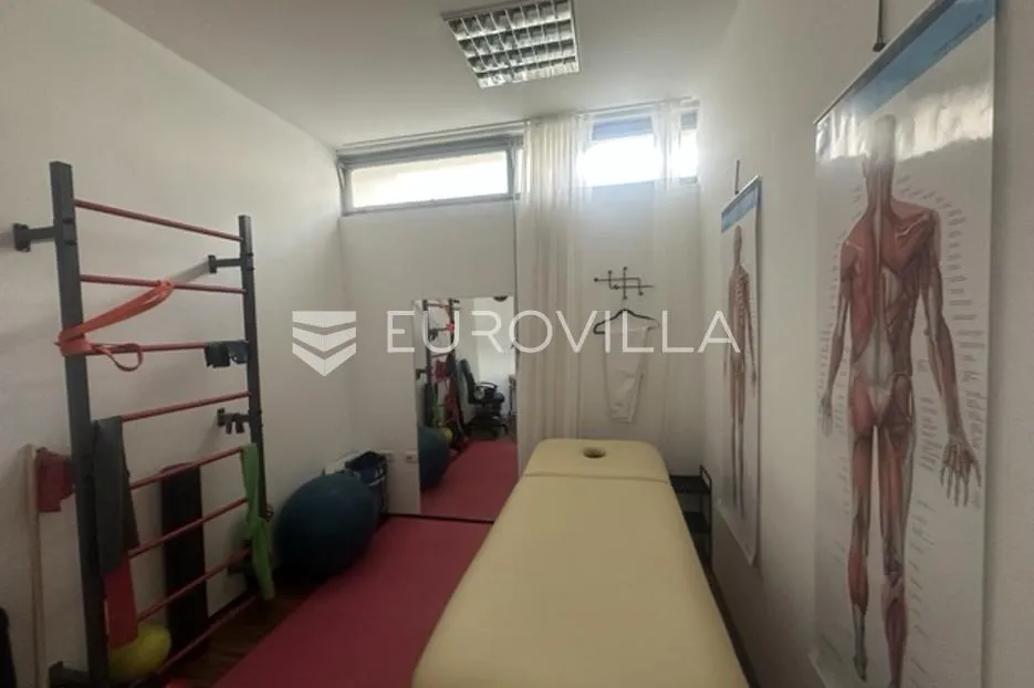 istra, pula, atraktivni poslovni prostor 129 m² u prizemlju, riva, ravenska ul. 3 - slika 15