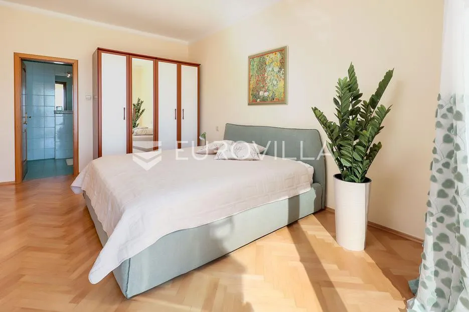 opatija, bregi, predivna obiteljska vila, panoramski pogled na more - slika 13