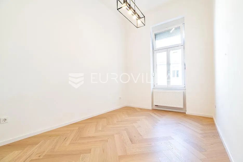 zagreb centar, preradovićeva ulica prekrasan trosoban stan/poslovni prostor 105 m2 - slika 5