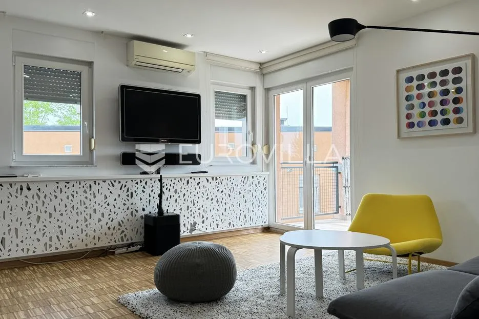 zagreb, perjavica, dvosoban stan 67 m², parkirno mjesto - slika 2