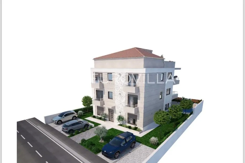 istra, rovinj, luksuzan namješten trosoban stan 130m2 u prizemlju s vrtom i bazenom - slika 21