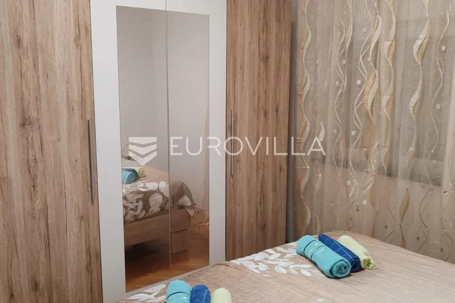 istra, tinjan, samostojeća kuća s bazenom i okućnicom 350m2 - slika 34
