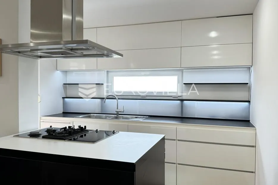 zagreb, perjavica, dvosoban stan 67 m², parkirno mjesto - slika 6