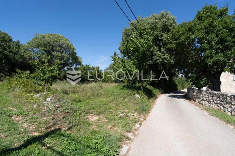 istra, poreč okolica - zemljište s građevinskom dozvolom i projektom kuće s bazenom - slika 3