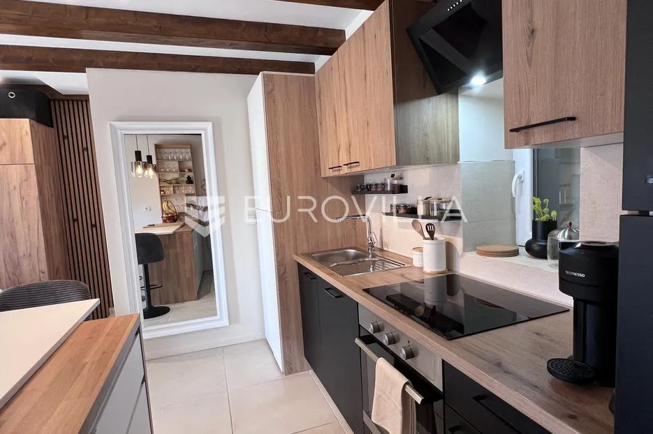 istra, kanfanar, potpuno renovirane dvije kamene kuće, useljive odmah, 130 m² - slika 10