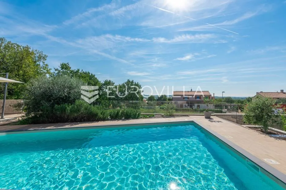 istra, umag, prekrasna vila s bazenom, 156 m² - slika 7