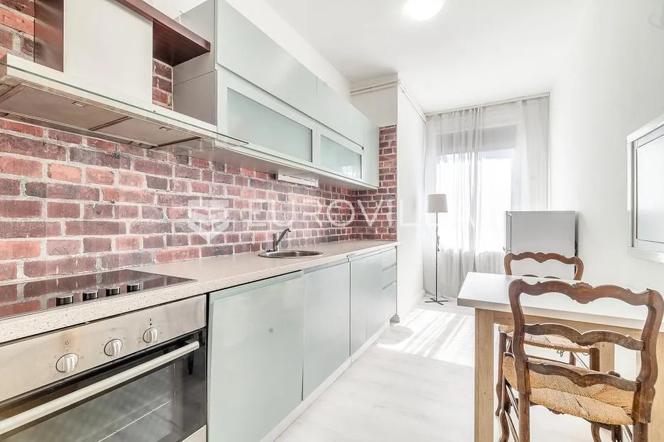 zagreb, sveti duh, komforan četverosoban stan, 228.18 m² s prekrasnim pogledom - slika 4