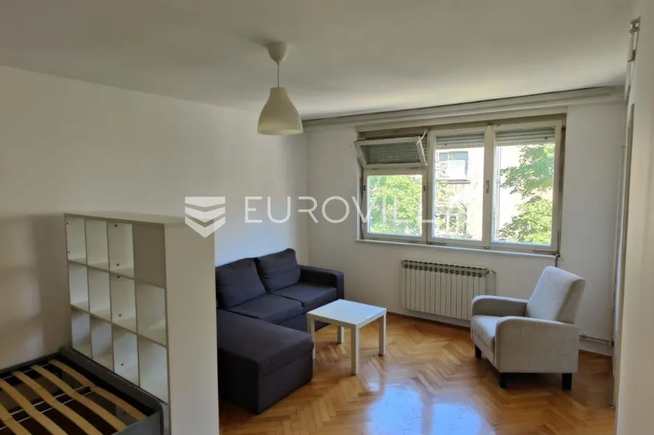 zagreb, centar, funkcionalan jednosoban stan 38 m² - slika 1