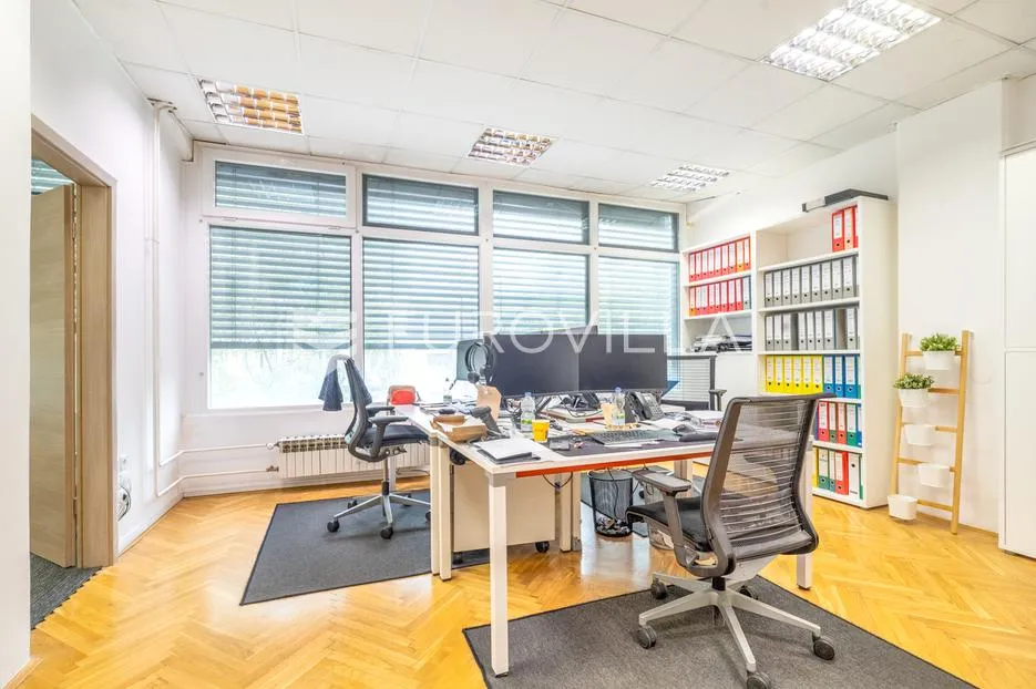 zagreb, gornja dubrava, poslovni prostor/ulični lokal 201 m² - slika 4