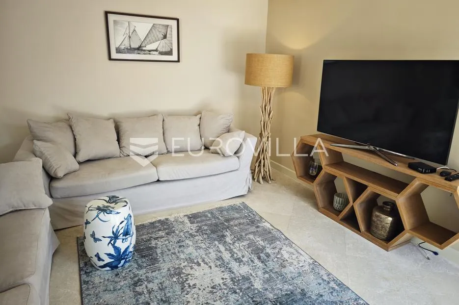 istra, vabriga: luksuzna nova vila s bazenom, pogledom na more i smart home sustavom - slika 23
