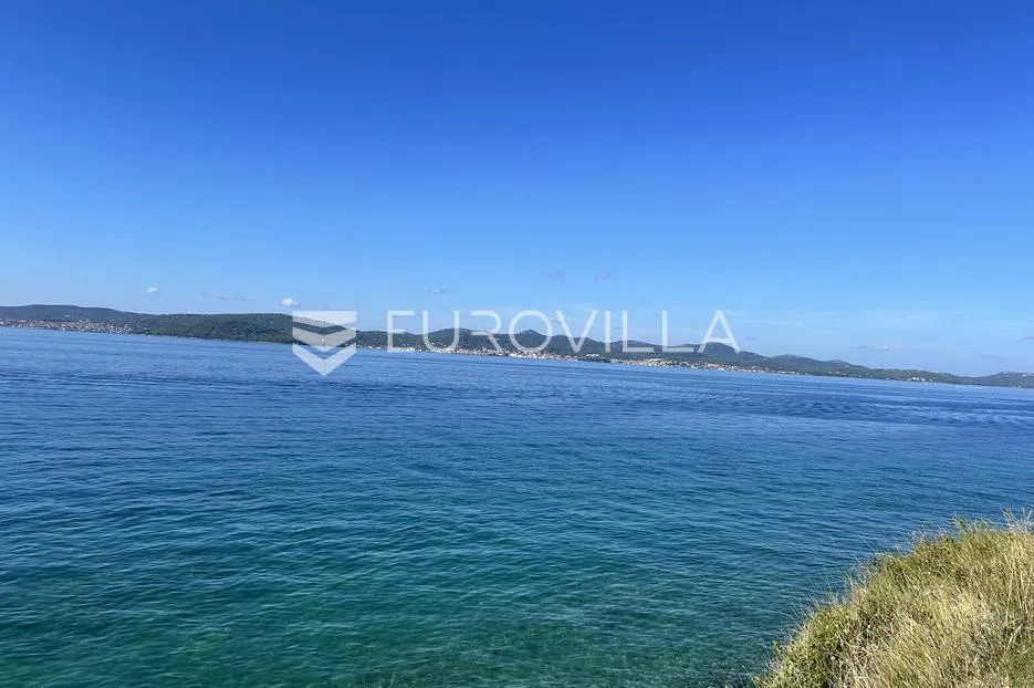 zadar, karma, kuća s vrtom na izvrsnoj lokaciji prvi red uz more, 111 m² - slika 9