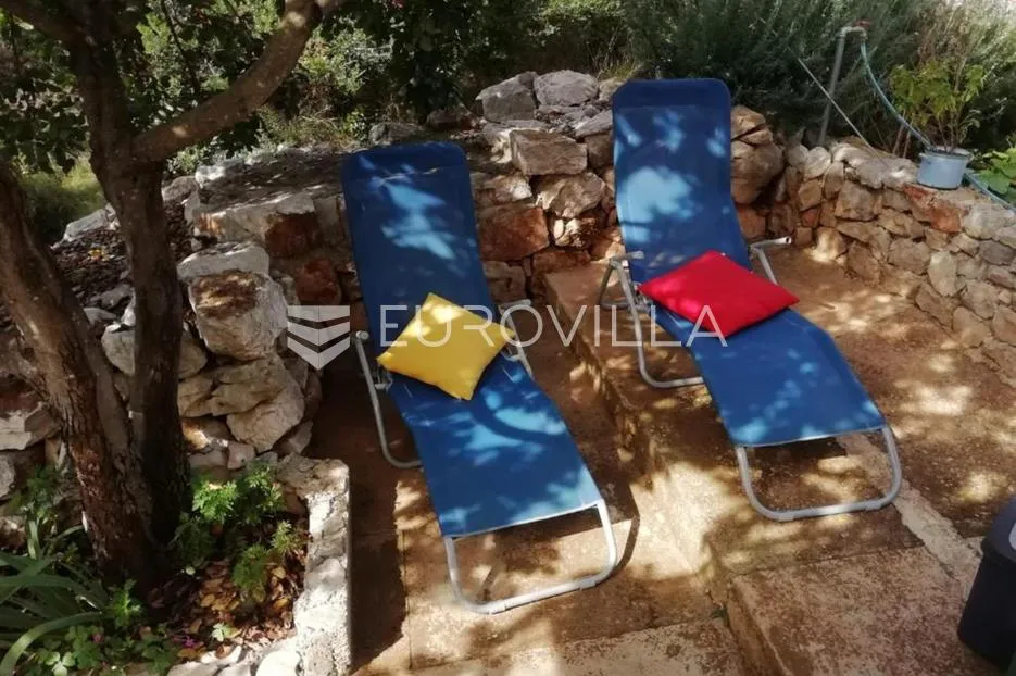 kaprije, prekrasna kuća s apartmanima, 180 m² - slika 39