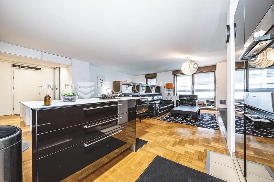 zagreb, centar, moderan dvosoban stan 79 m² garaža - slika 3