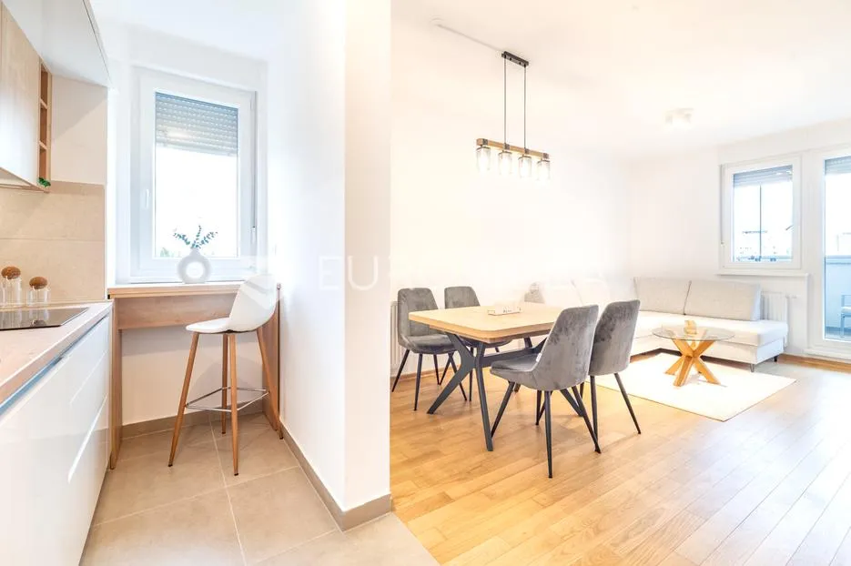 zagreb, savica, predivan trosoban stan površine 75 m² vanjsko parkirno mjesto - slika 3