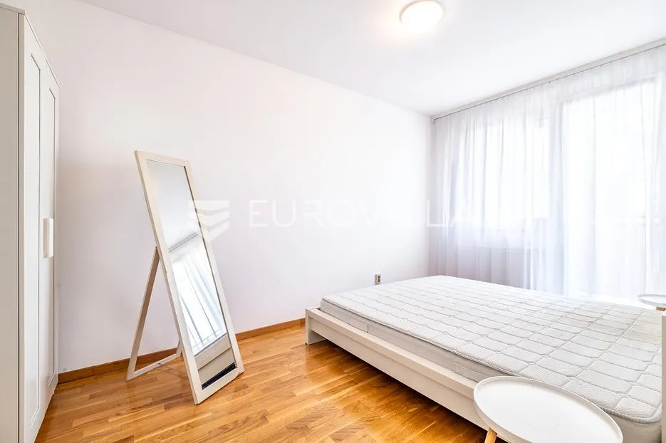 zagreb, lanište, jaruščica, funkcionalan dvosoban stan sa balkonom u blizini arena centra, 40 m² - slika 4