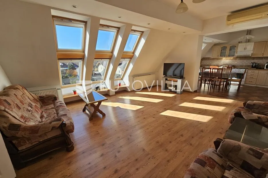 osijek, donji grad, adaptirana kuća s velikim potencijalom, 700 m², plac 947 m² - slika 52