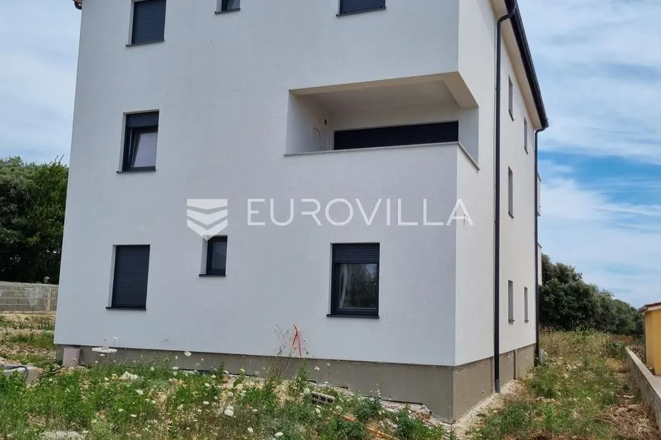 pag, mandre, trosoban stan 98 m² na prvom katu moderne zgrade s pogledom na more - slika 18