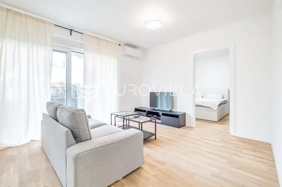 zagreb, maksimir, dvosoban stan, prvi najam, nkp 70 m2 - slika 2