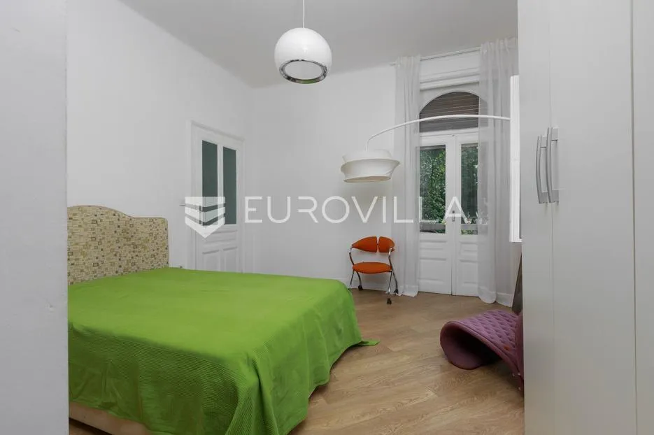 rijeka, stan u lijepoj austrugarskoj vili, na 1. katu, velika terasa - slika 15