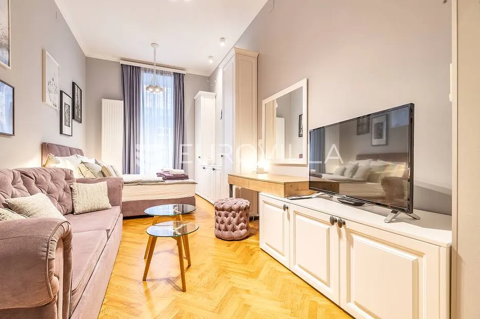 Zagreb, Ilica, studio apartman 38 m² i parking mjesto