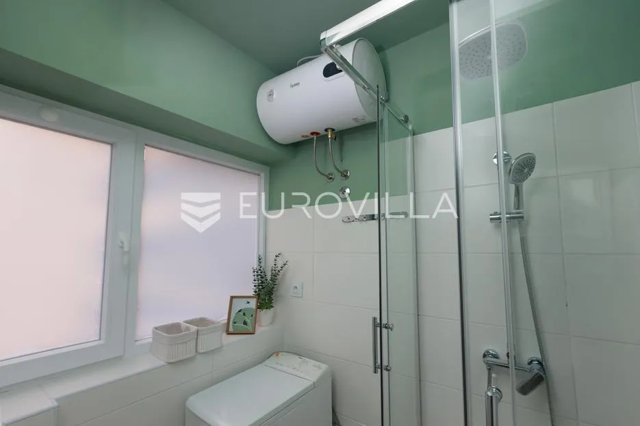 rijeka, centar, novouređen stan površine 51 m², prvi najam - slika 14