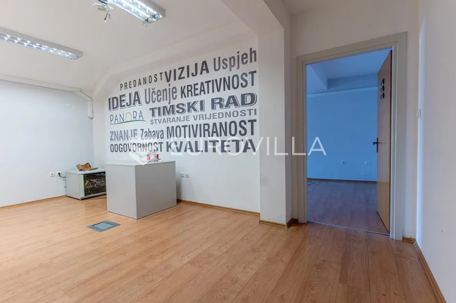 Požega, Mesnička, moderni poslovni uredi 180 m²