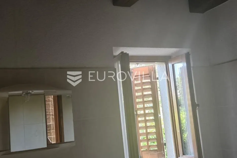 istra, pazin, jedinstveni kompleks 5 luksuznih kamenih kuća s bazenom i prostranom okućnicom - slika 82