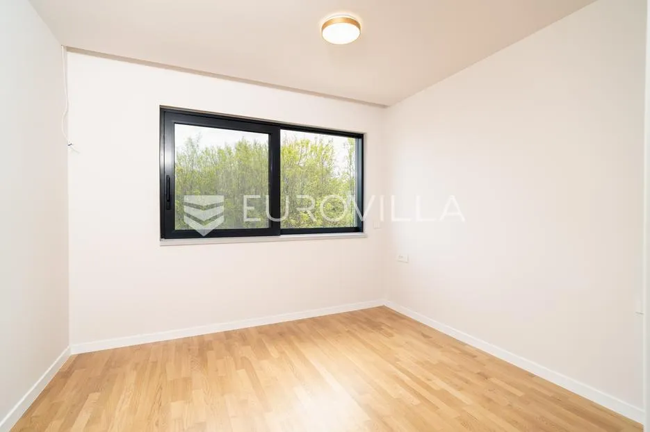 zadar, privlaka, luksuzni dvosoban stan 1. red do mora, 92,80 m² - slika 7