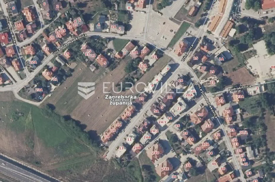 Zaprešić, Centar, ekskluzivno građevinsko zemljište 12502 m²