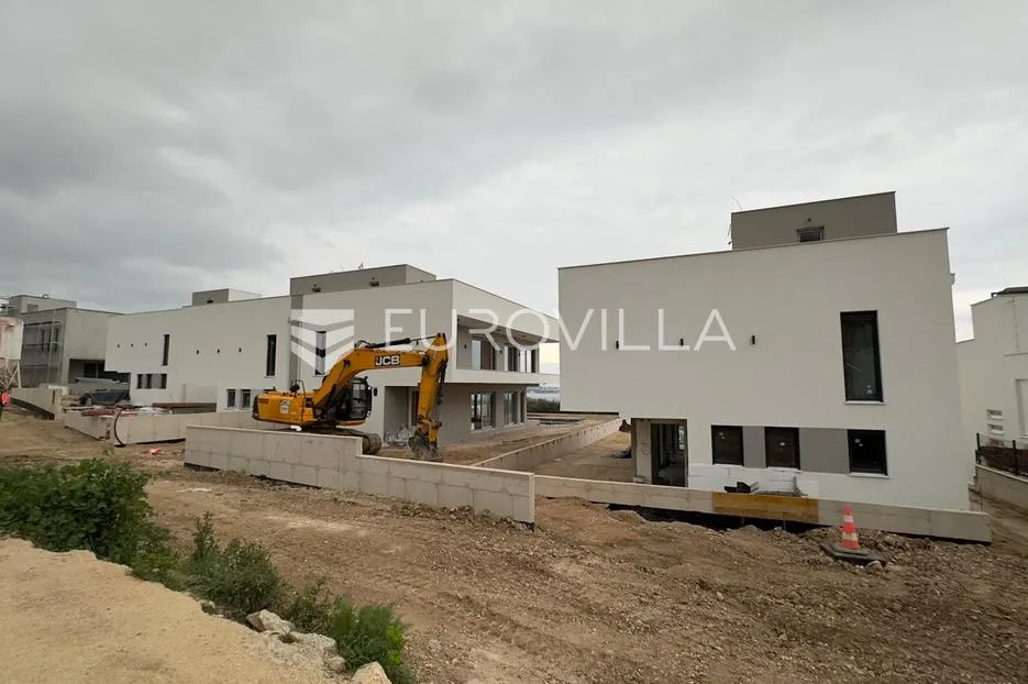 split, kaštel sućurac, v9 - dvojna luksuzna vila s pogledom na more - slika 6