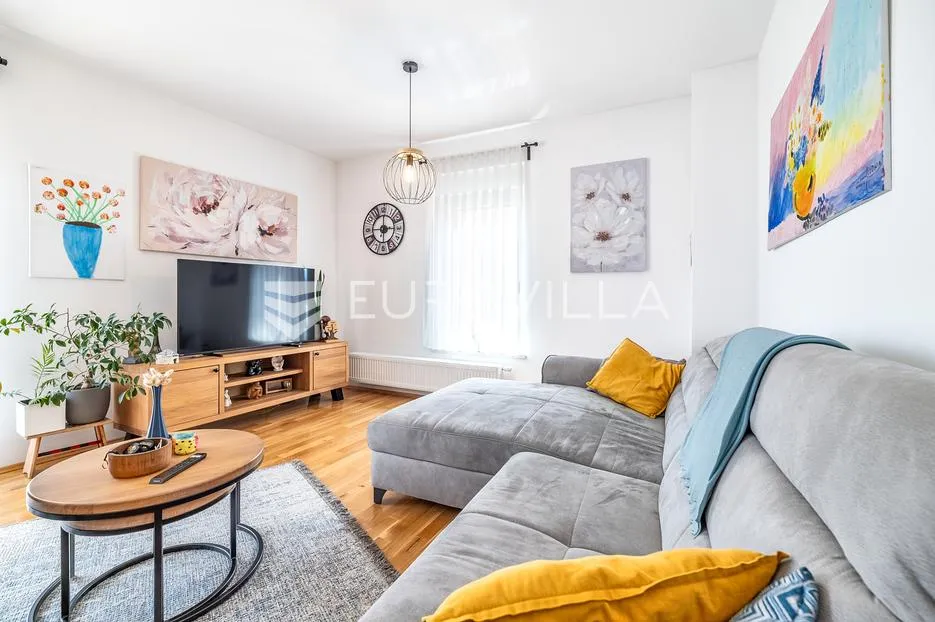 zagreb, gornja dubrava, obiteljska kuća s dva stana površine 200 m² novogradnja - slika 2