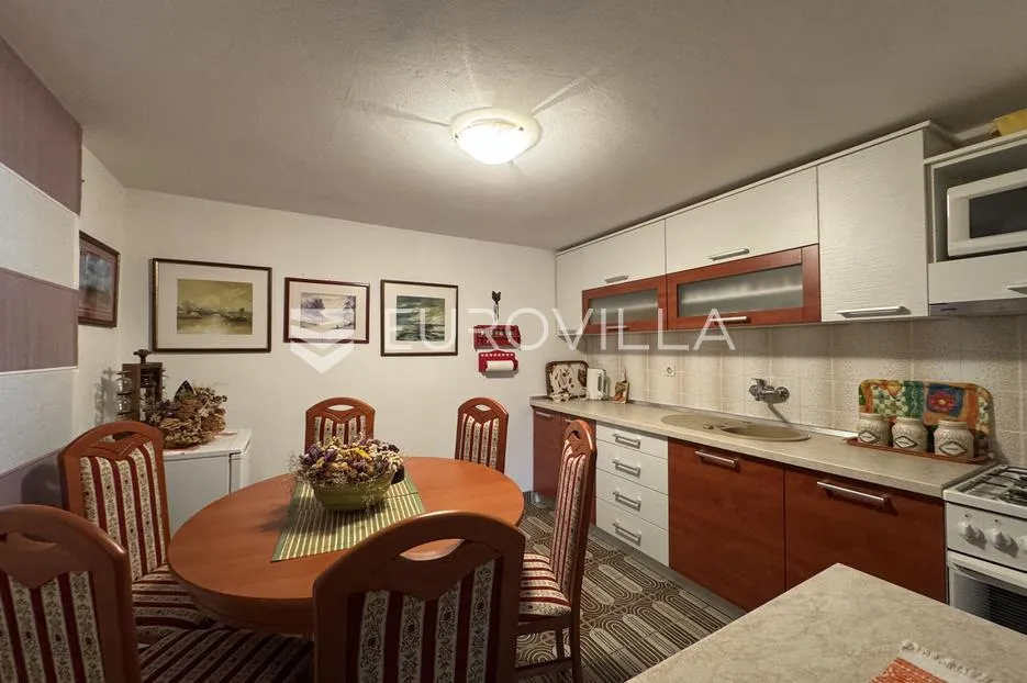mandićevac, prekrasna vikendica 115 m² sa vinogradom i voćnjakom - slika 19