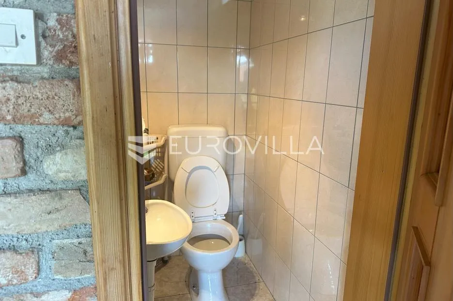 velika, moderna kuća 386 m² sa stambenim i poslovnim dijelom - slika 10