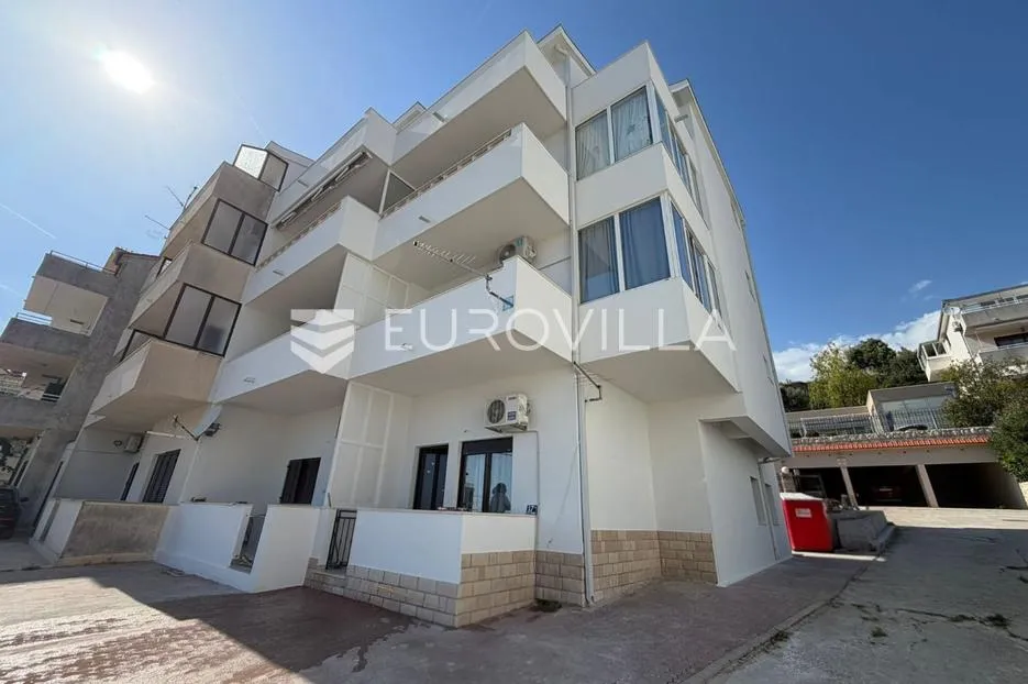 split, žnjan penthouse od 119,6 m² s pogledom na more i 2 parkirna mjesta - slika 11