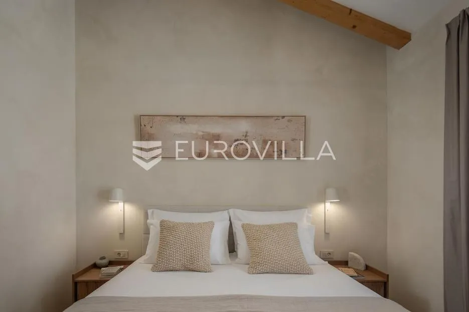 istra, labin, vrhunska moderna villa d, grijani bazen 48 m², 2365 m² uređene okućnice - slika 29